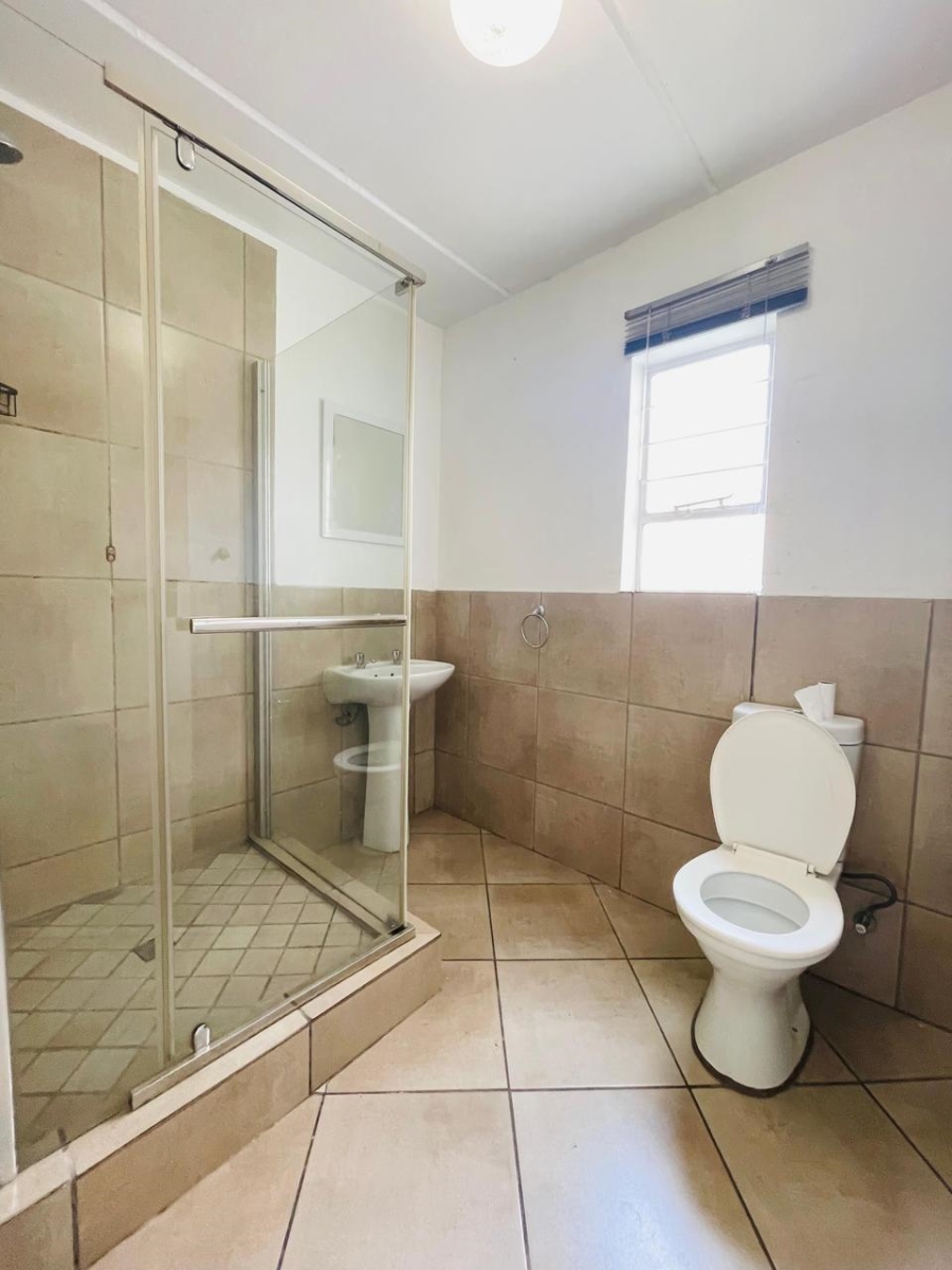 To Let 2 Bedroom Property for Rent in Albertsdal Gauteng