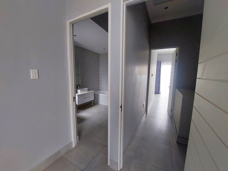 2 Bedroom Property for Sale in Brooklyn Gauteng