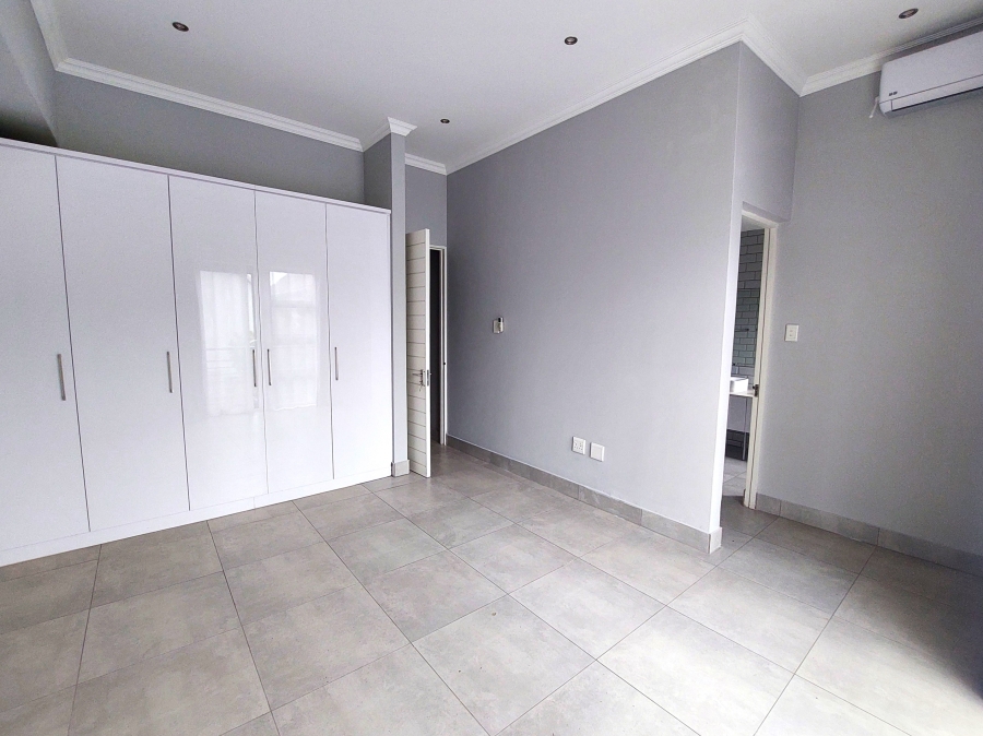 2 Bedroom Property for Sale in Brooklyn Gauteng