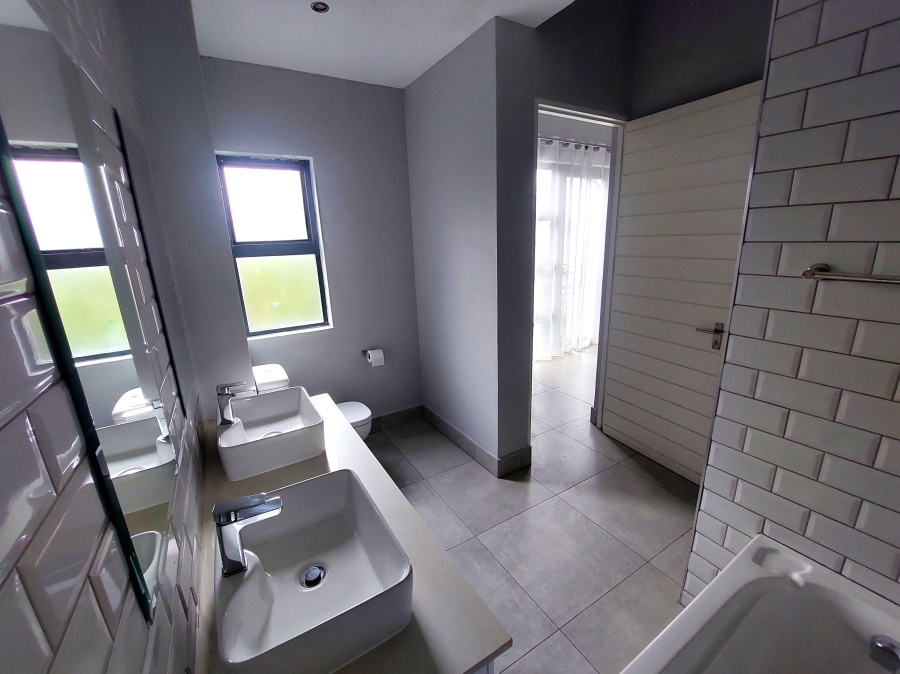 2 Bedroom Property for Sale in Brooklyn Gauteng