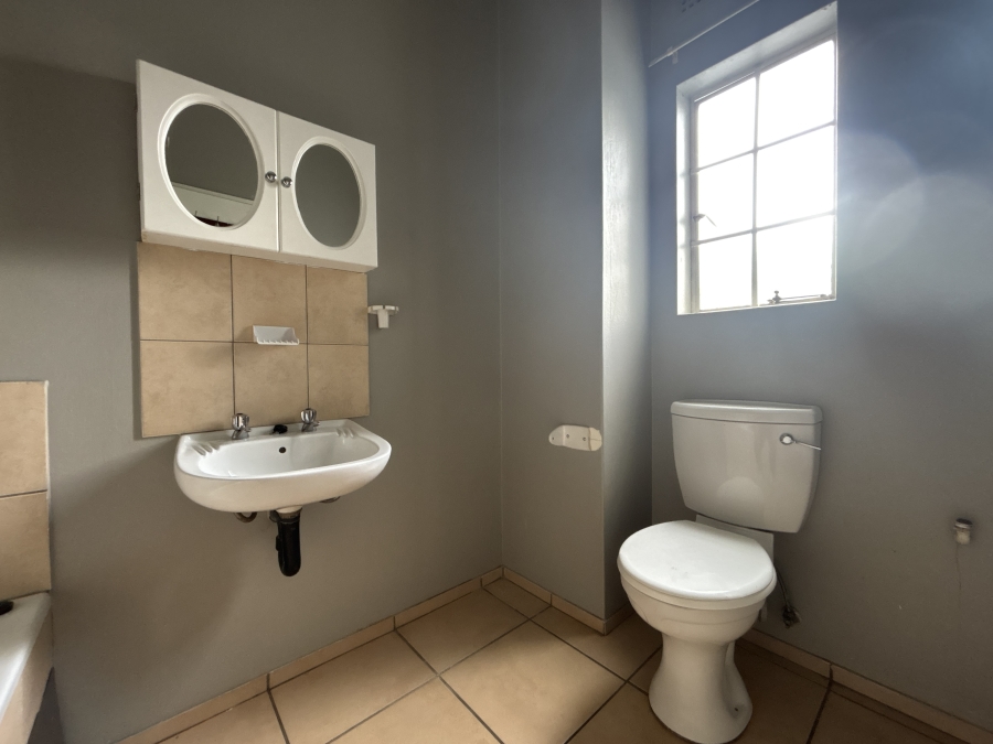 2 Bedroom Property for Sale in Benoni North Gauteng