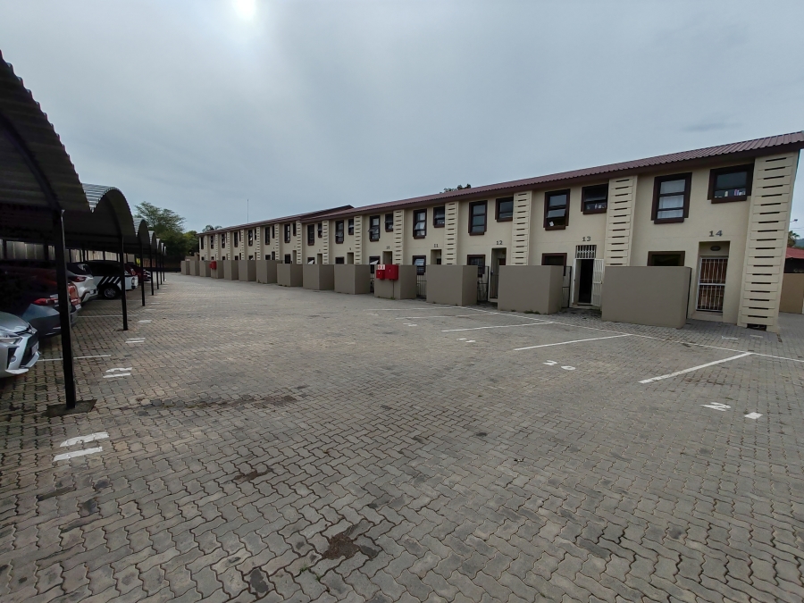 2 Bedroom Property for Sale in Gezina Gauteng