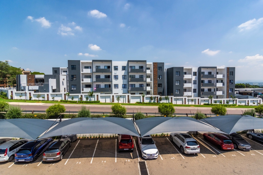 To Let 1 Bedroom Property for Rent in Erand Gardens Gauteng