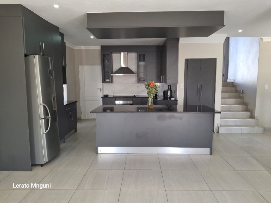 4 Bedroom Property for Sale in Roodeplaat Gauteng