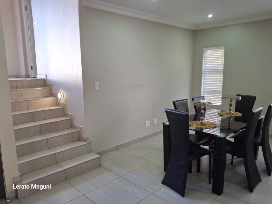 4 Bedroom Property for Sale in Roodeplaat Gauteng