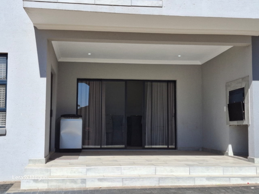 4 Bedroom Property for Sale in Roodeplaat Gauteng