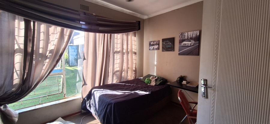 4 Bedroom Property for Sale in Vanderbijlpark Sw 2 Gauteng