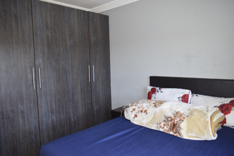 2 Bedroom Property for Sale in Jansenpark Gauteng