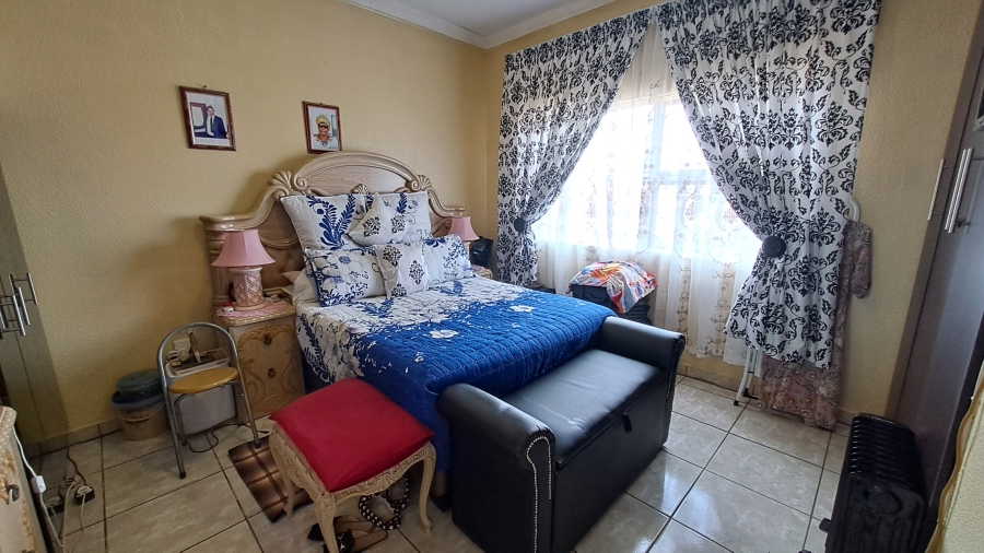 2 Bedroom Property for Sale in Bergsig Gauteng