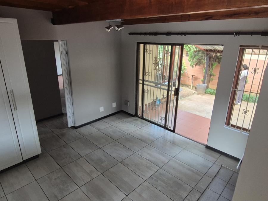 3 Bedroom Property for Sale in Liefde en Vrede Gauteng