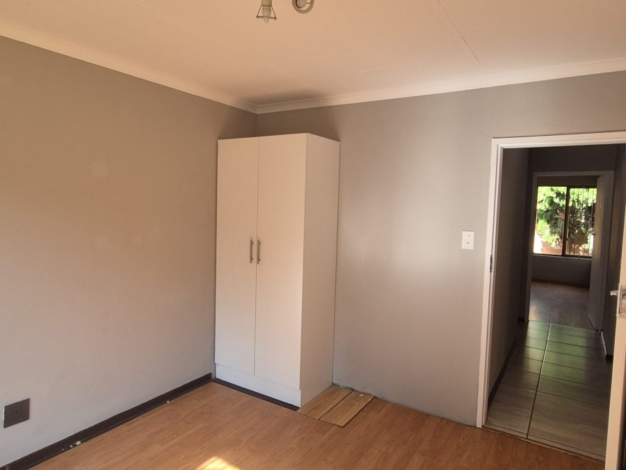 3 Bedroom Property for Sale in Liefde en Vrede Gauteng
