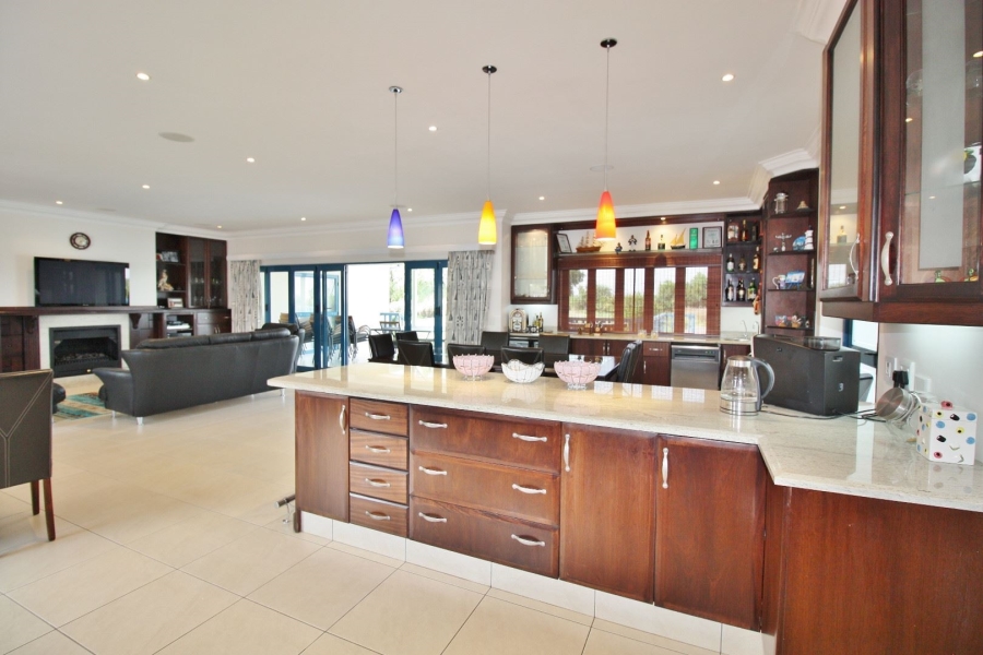 4 Bedroom Property for Sale in Vaal Marina Gauteng