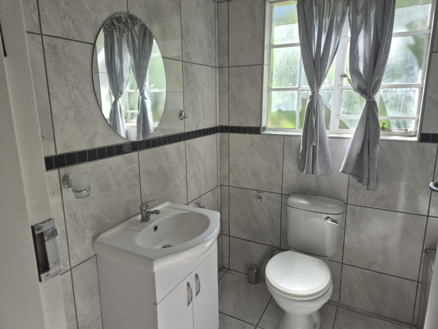 2 Bedroom Property for Sale in Bassonia Rock Gauteng