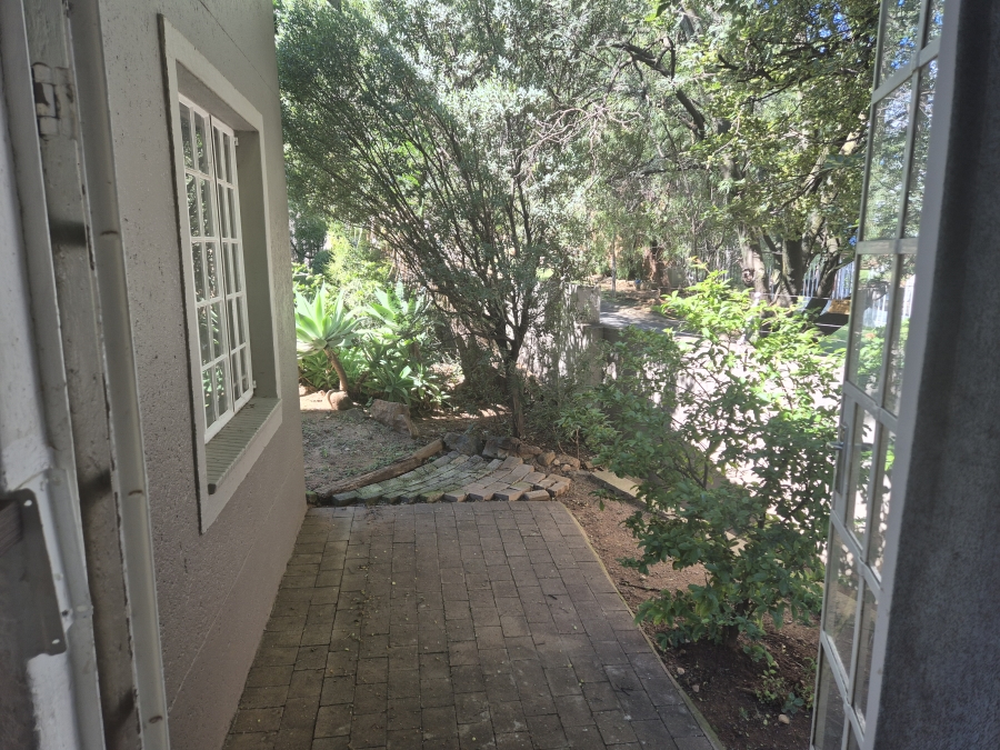 2 Bedroom Property for Sale in Bassonia Rock Gauteng