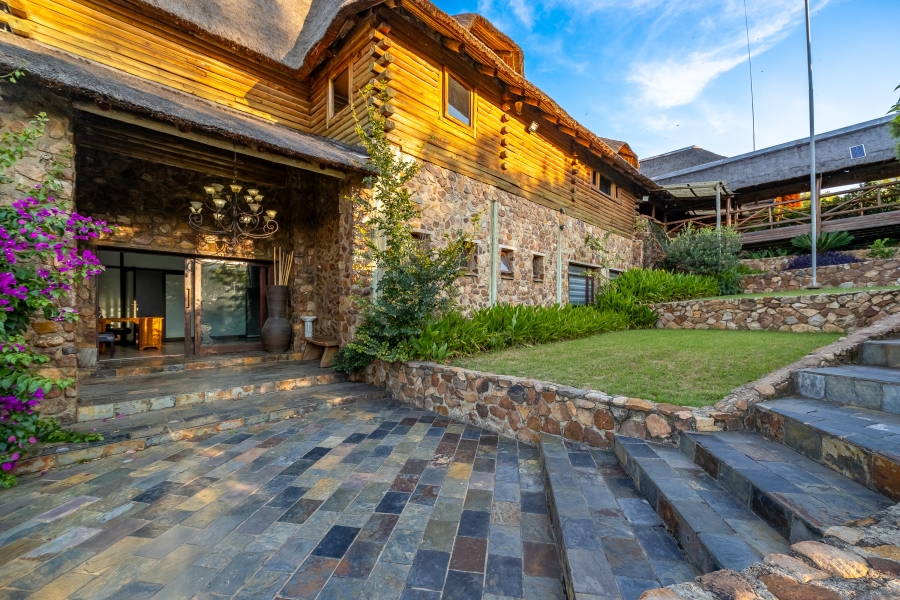 15 Bedroom Property for Sale in Lanseria Gauteng