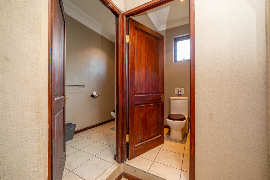 15 Bedroom Property for Sale in Lanseria Gauteng