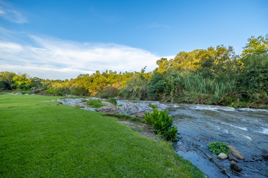 15 Bedroom Property for Sale in Lanseria Gauteng