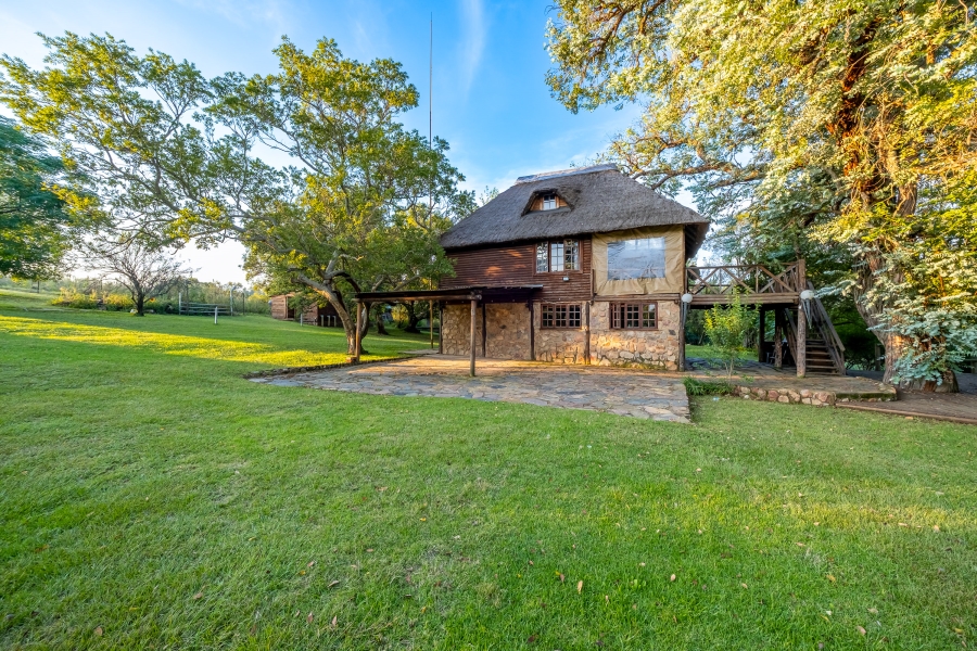 15 Bedroom Property for Sale in Lanseria Gauteng