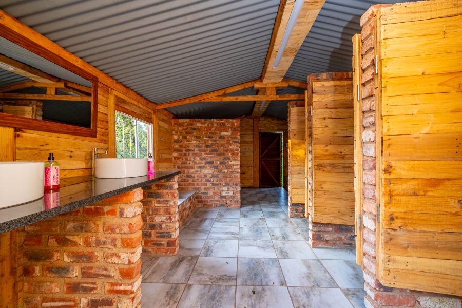 15 Bedroom Property for Sale in Lanseria Gauteng