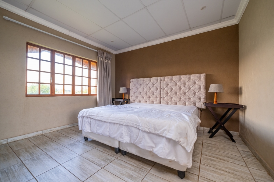 15 Bedroom Property for Sale in Lanseria Gauteng