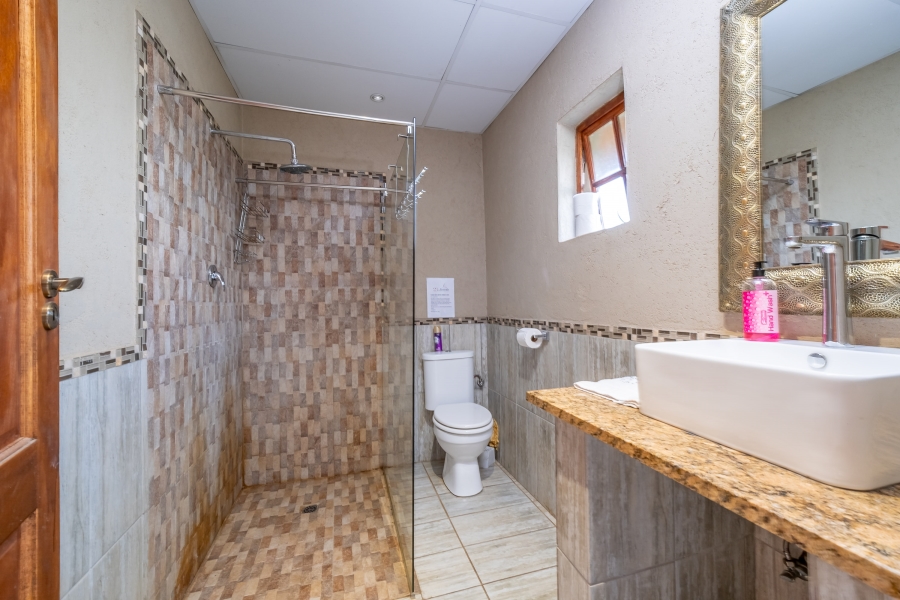 15 Bedroom Property for Sale in Lanseria Gauteng