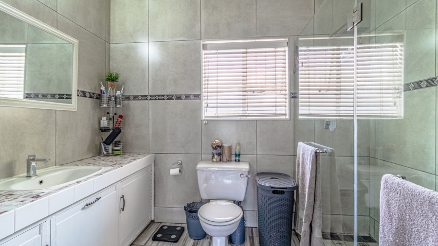 4 Bedroom Property for Sale in Eden Glen Gauteng