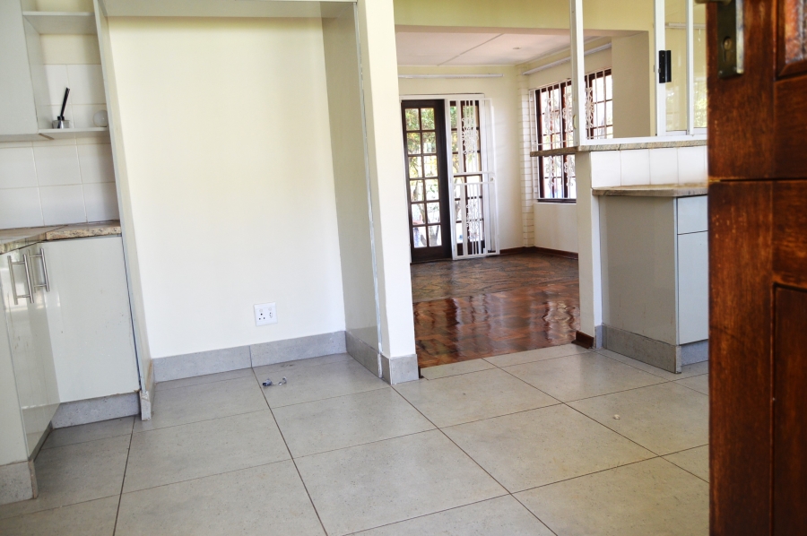 To Let 3 Bedroom Property for Rent in Westdene Gauteng