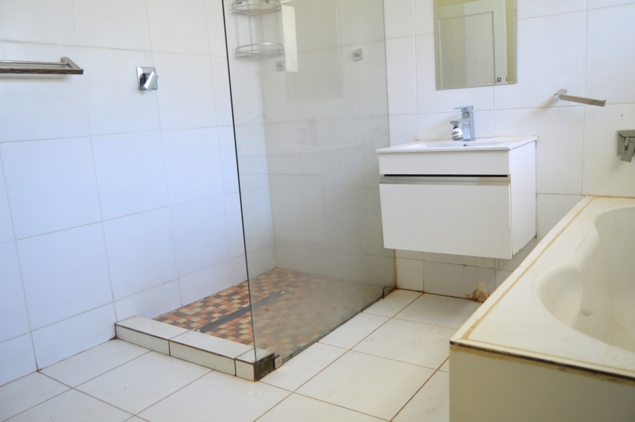 To Let 3 Bedroom Property for Rent in Westdene Gauteng