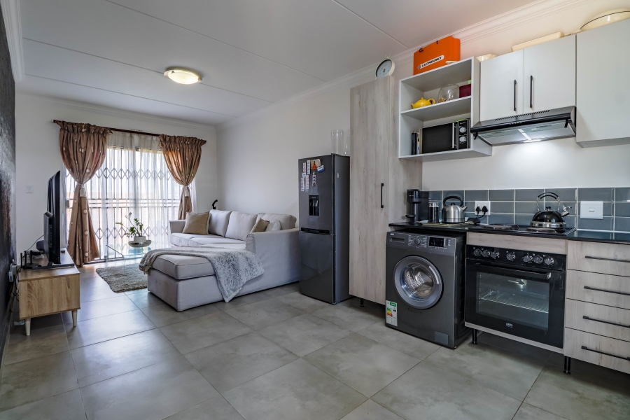 3 Bedroom Property for Sale in Thatchfield Estate Gauteng