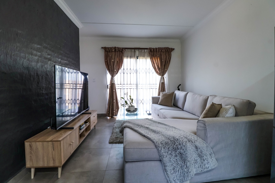 3 Bedroom Property for Sale in Thatchfield Estate Gauteng