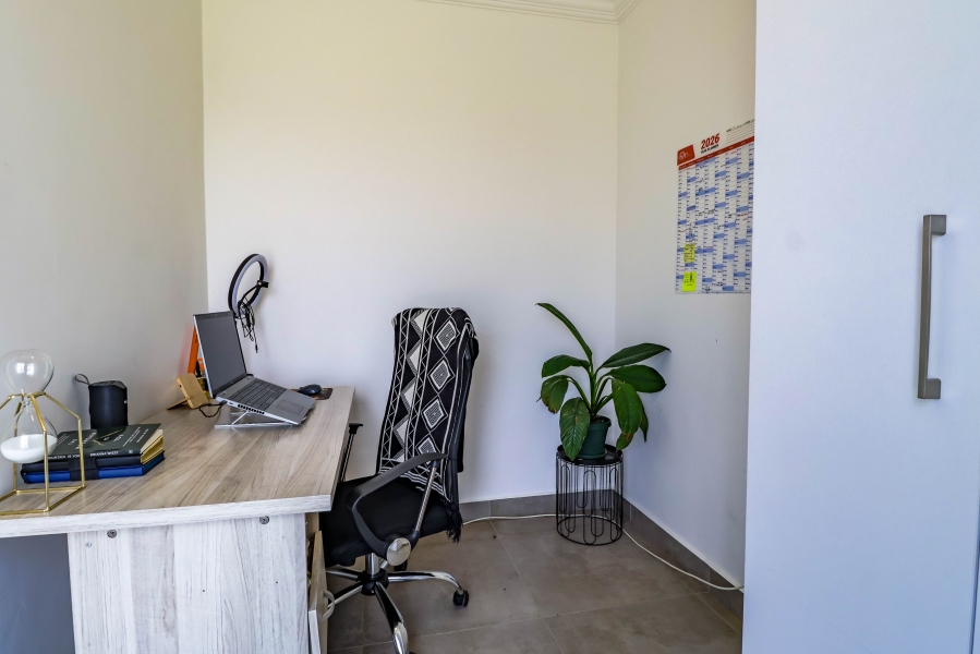 3 Bedroom Property for Sale in Thatchfield Estate Gauteng