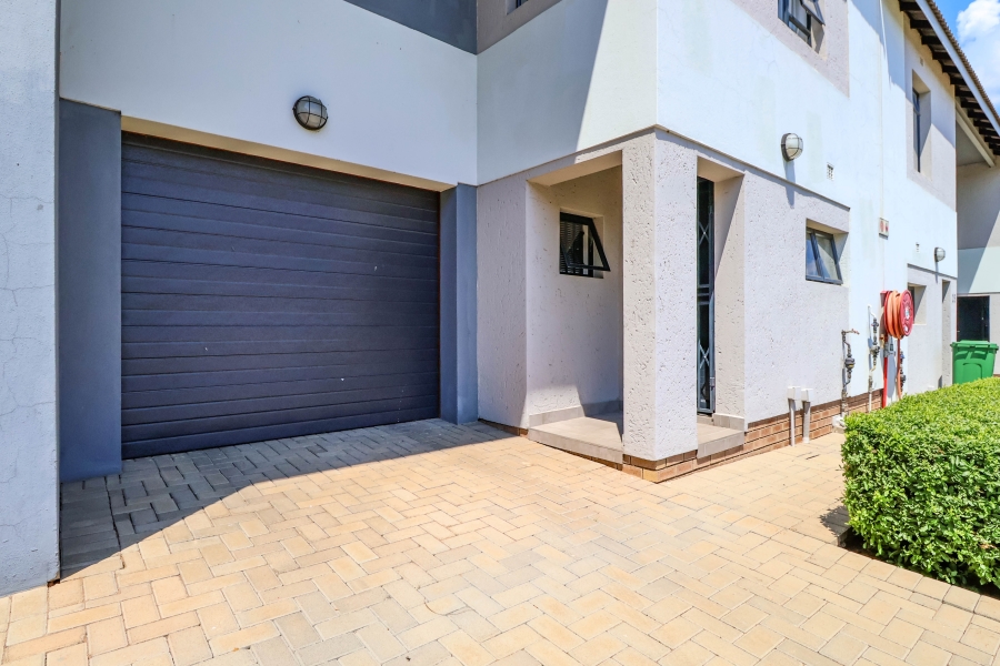3 Bedroom Property for Sale in Thatchfield Estate Gauteng