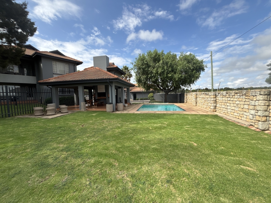 2 Bedroom Property for Sale in Rynfield Gauteng