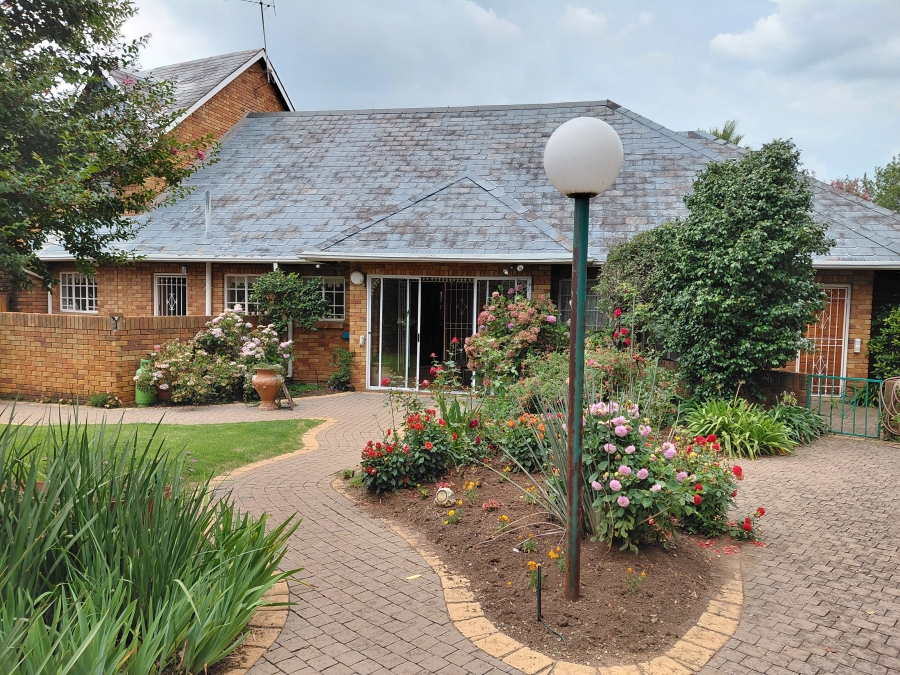 3 Bedroom Property for Sale in Dowerglen Ext 2 Gauteng