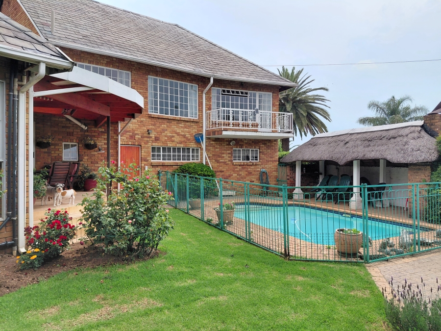 3 Bedroom Property for Sale in Dowerglen Ext 2 Gauteng