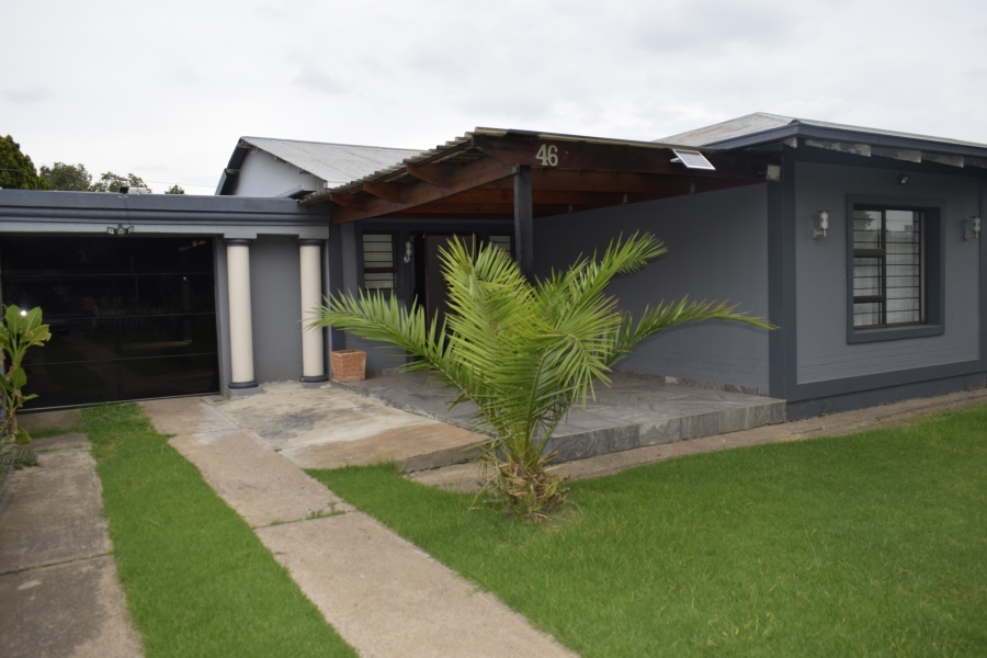 3 Bedroom Property for Sale in Comet Gauteng