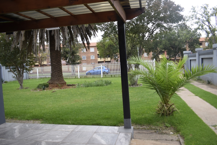 3 Bedroom Property for Sale in Comet Gauteng