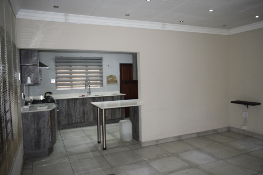 3 Bedroom Property for Sale in Comet Gauteng