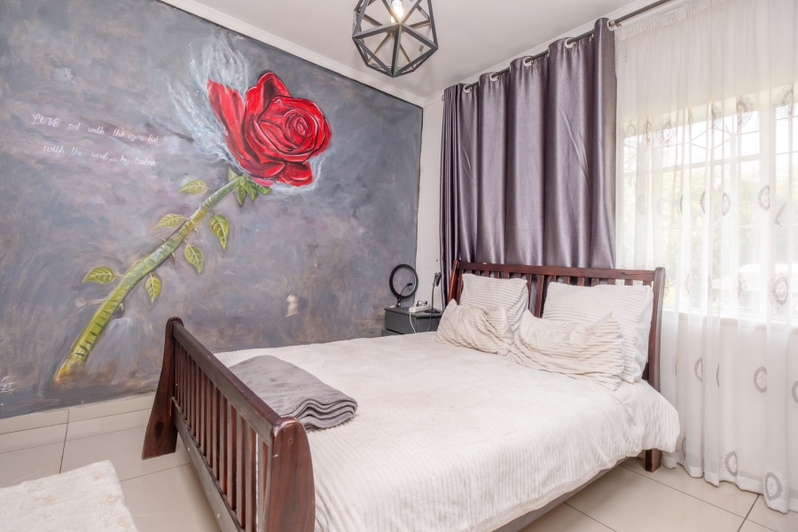 5 Bedroom Property for Sale in Bramley North Gauteng