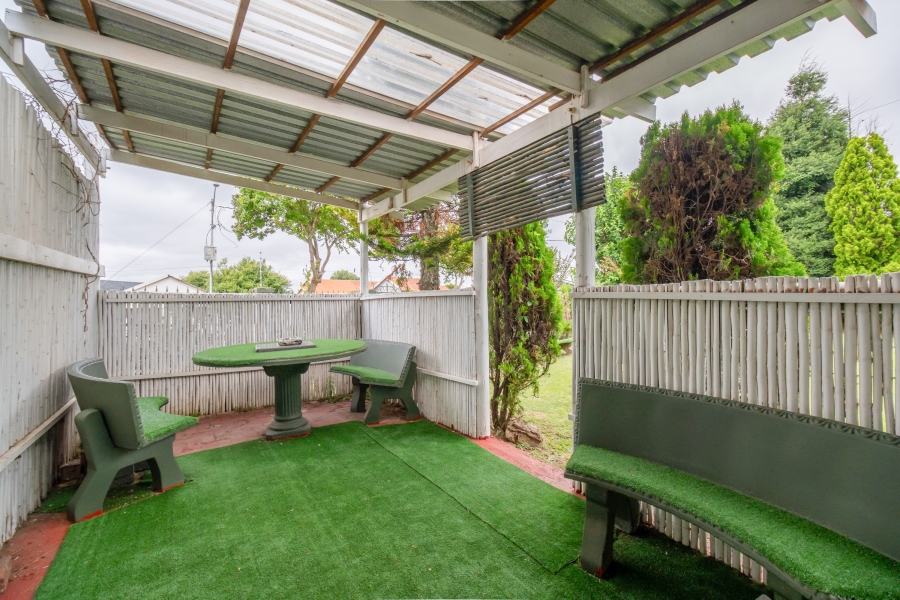 4 Bedroom Property for Sale in Robertsham Gauteng