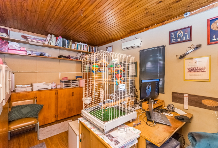 4 Bedroom Property for Sale in Florida Gauteng