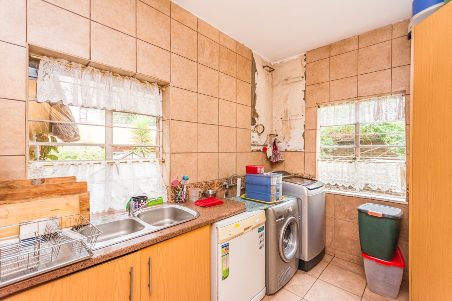 4 Bedroom Property for Sale in Florida Gauteng