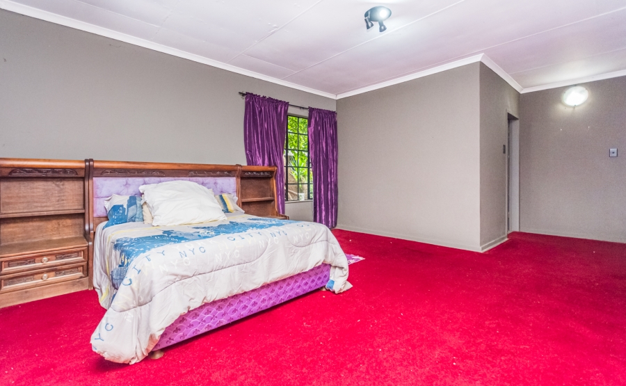 4 Bedroom Property for Sale in Florida Gauteng