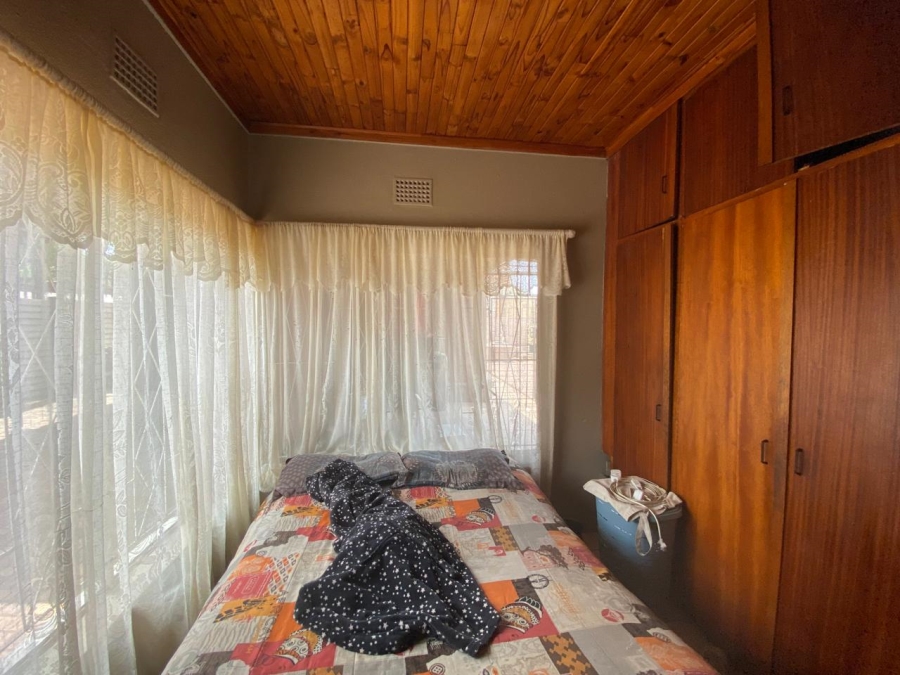 4 Bedroom Property for Sale in Vanderbijlpark CW 5 Gauteng