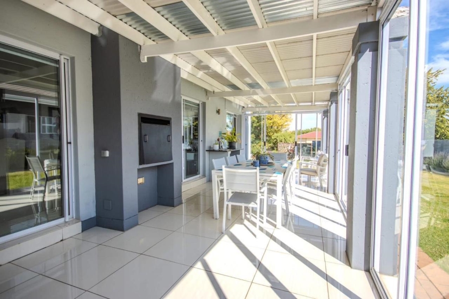 4 Bedroom Property for Sale in Vaal Marina Gauteng