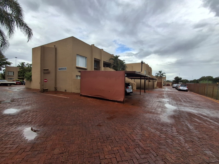 2 Bedroom Property for Sale in Dorandia Gauteng