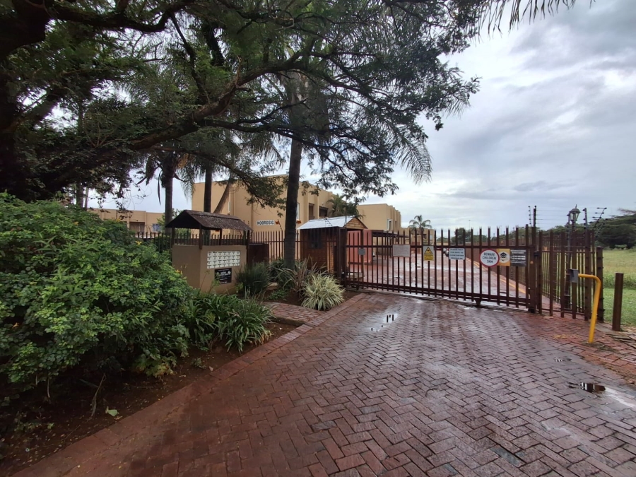 2 Bedroom Property for Sale in Dorandia Gauteng