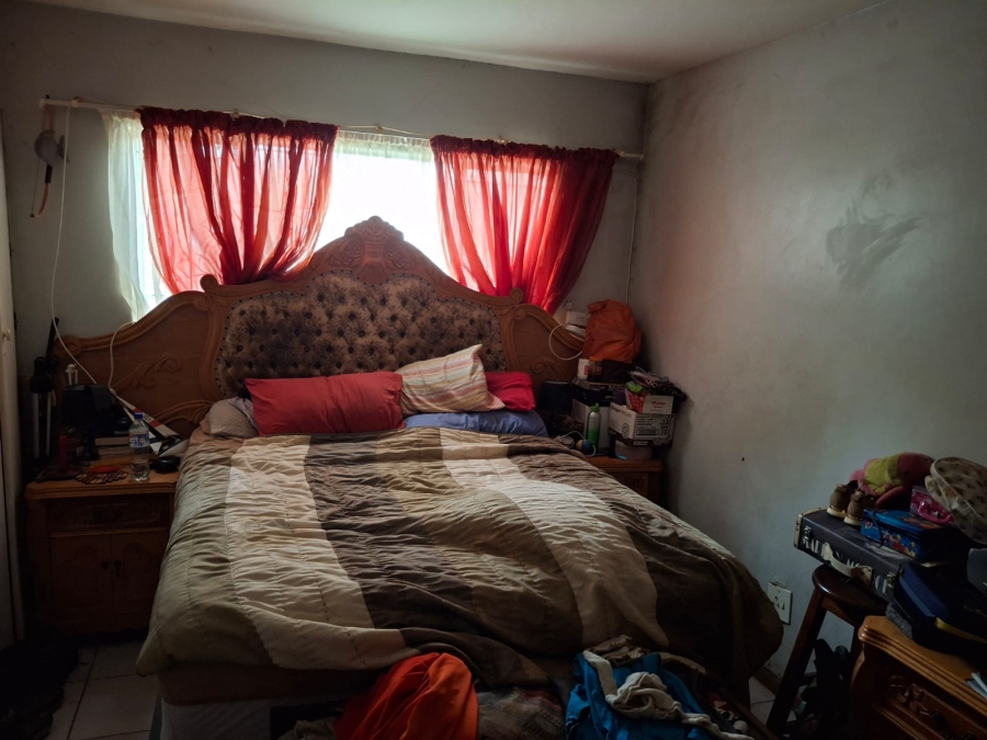 2 Bedroom Property for Sale in Dorandia Gauteng