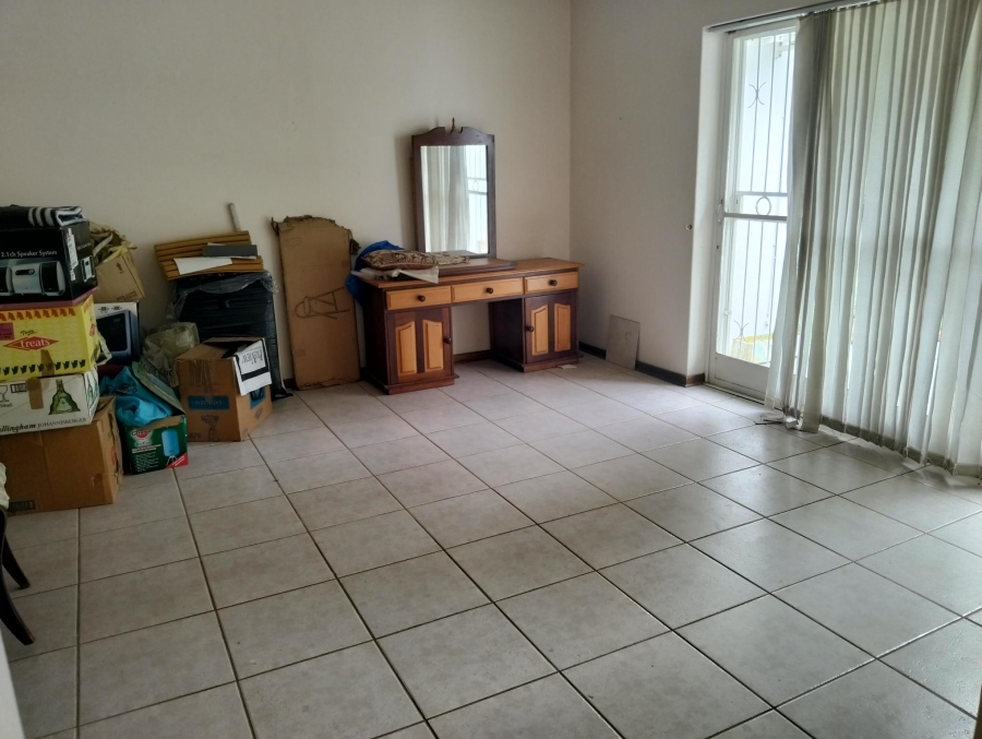 4 Bedroom Property for Sale in Garsfontein Gauteng