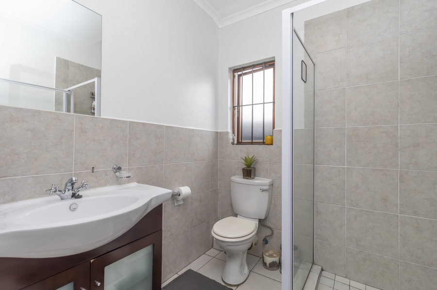 2 Bedroom Property for Sale in Paulshof Gauteng